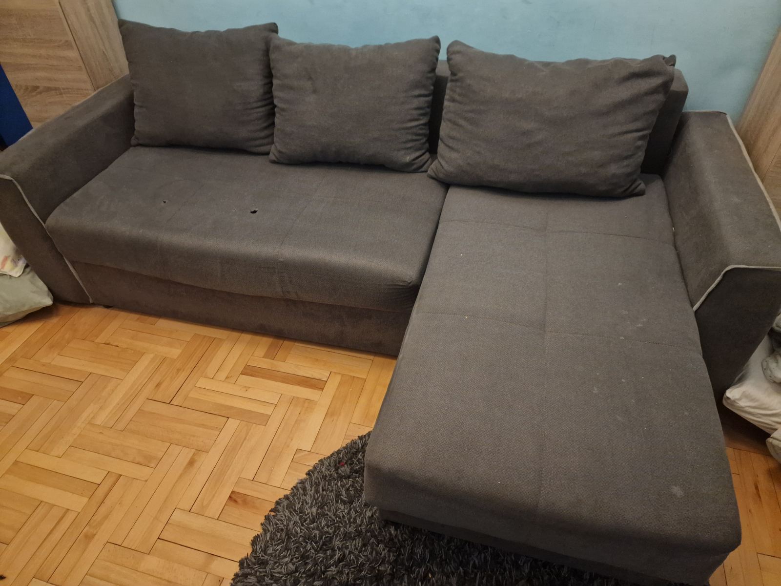 Ugaona garnitura forma ideale