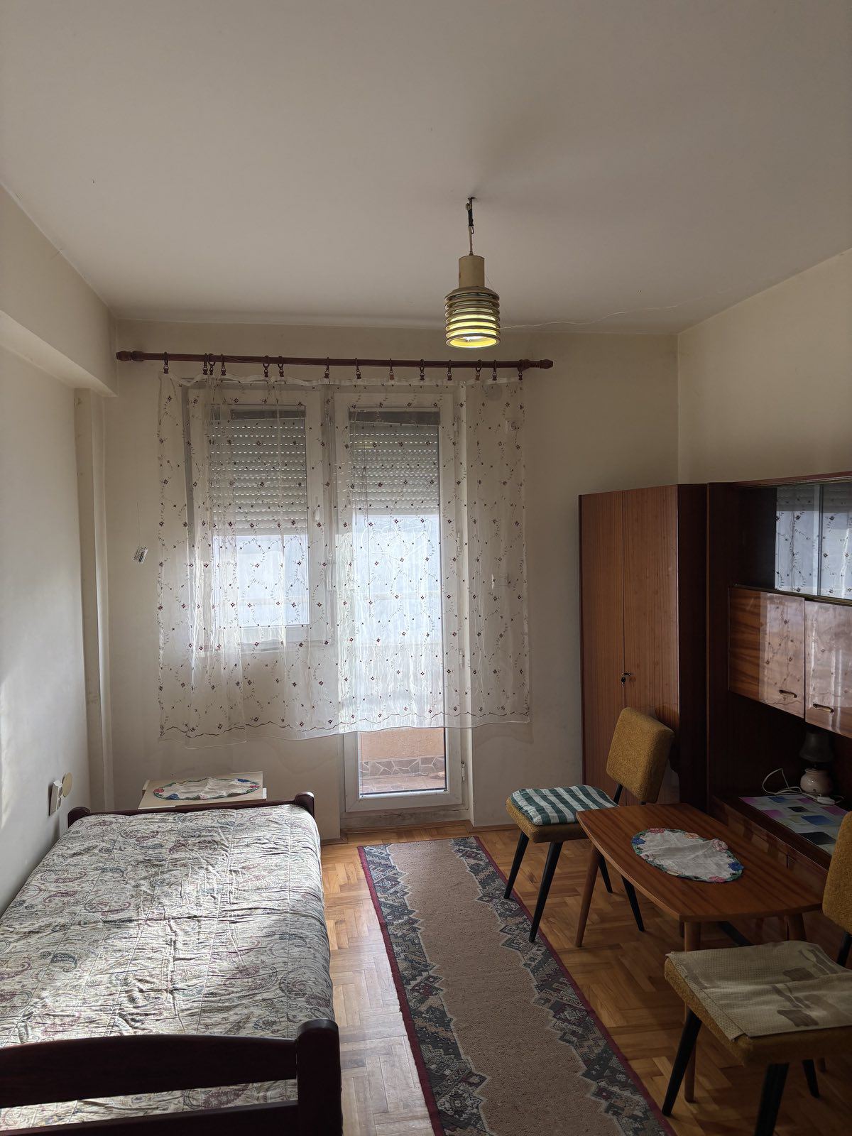 Izdajem garsonjeru u centru