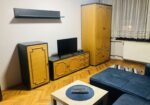 Izdajem dvosoban namesten stan u Carnojevicevoj ulici kod fakulteta Zastite na radu. Stan ima dve odvojene sobe i povoljen je za studente. 0601560004 0668147448