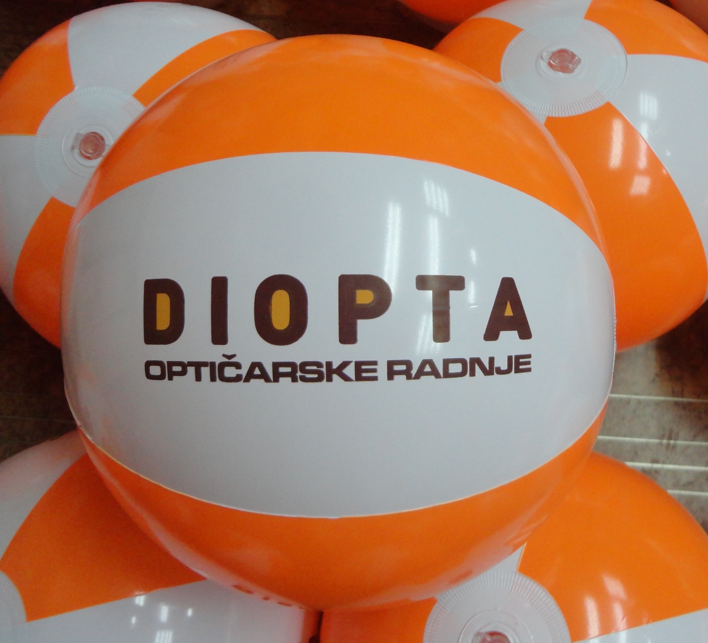 Lopte za plažu, dušeci za plažu, gume za plivanje, jastučići za plažu, štampa