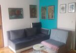 Prodajem stan povrsine 39m2 u blizini Pravnog i Ekonomskog fakulteta pogodan za porodicu, studente. Stan se nalazi na 5 spratu, uknjizen. Stan se prodaje sa postojecim stvarima. 0631643344