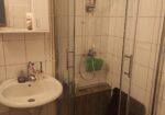 Izdajem.dvosoban namesten stan 54m2 kod Medicinskog fakulteta. Grejanje -klima, parking, podrum. Stan je useljiv od 01.08.2026. Cena 300 eura. 062466052