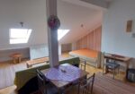 Prodajem stan 38m2-80.000 eur, salonskog tipa, Centar-kej. Stan je odmah useljiv, sa kompletnim namestajem i tehnikom. V sprat, lift, novogradnja. Idealan kao investicija za izdavanje zbog blizine obrazovnih ustanova. Miran deo grada, minut od setalista na Nisavi.     Mladja 063475585