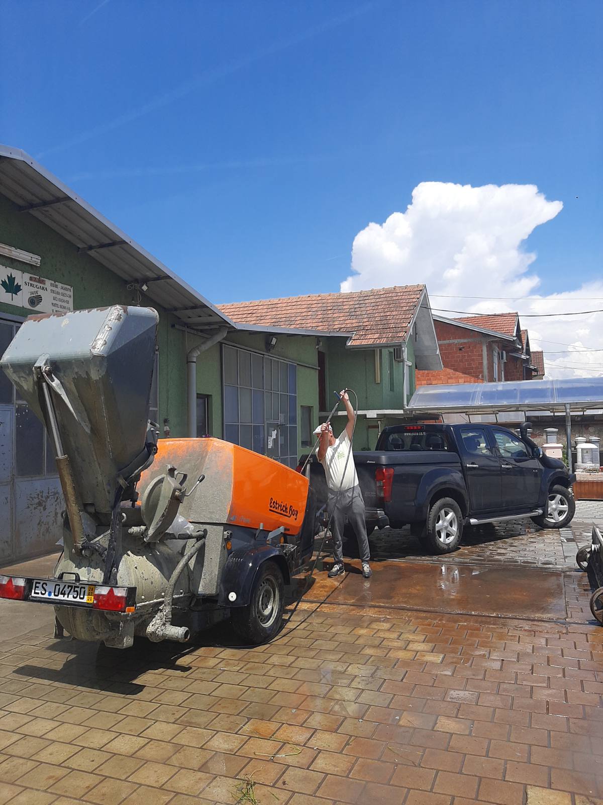 Ravnjajuci slojevi-cementne kosuljice