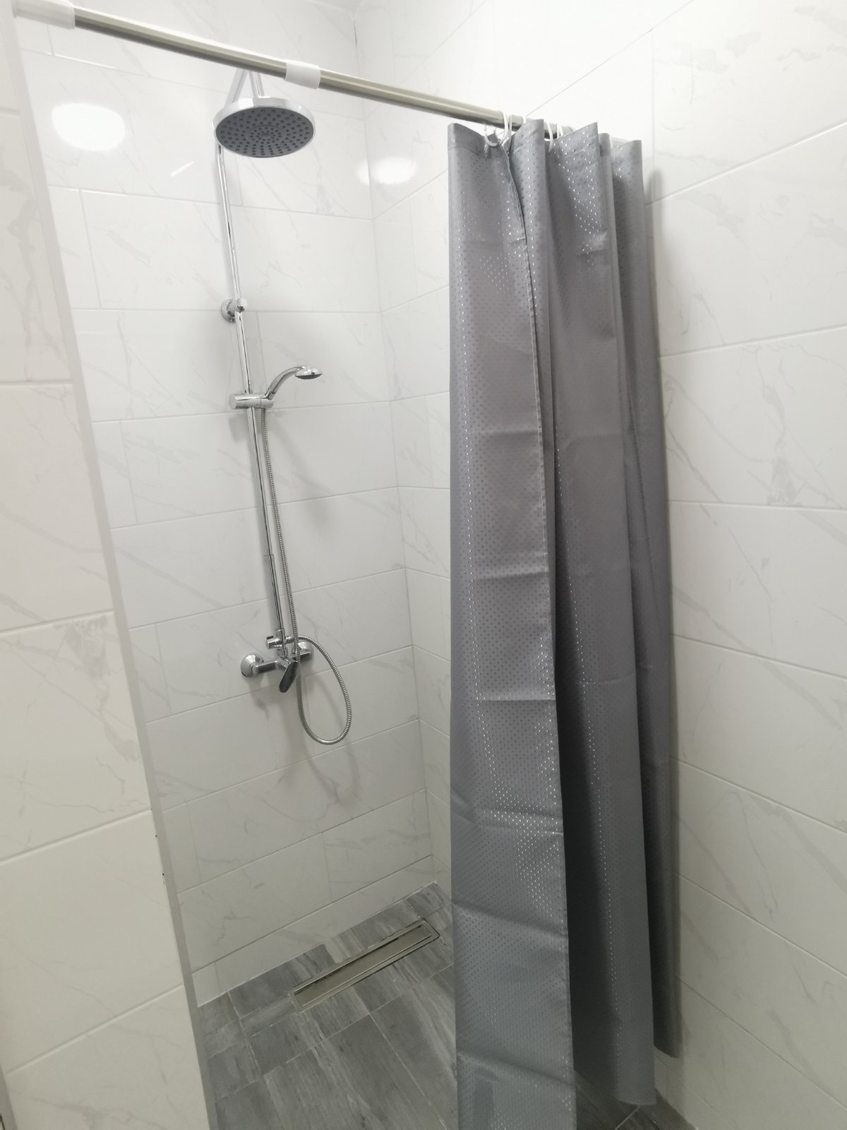 Izdaje se odlican 1,5 stan u novogradnji, ukupne površine 40m2 na Panteleju