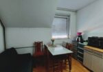 Izdaje se namešten jednoiposoban stan sa TA peći kod Fakulteta zaštite na radu (Staro groblje) tel.   0600539790