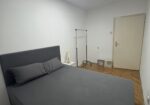 Izdaje se stan u centru u obilićevom vencu renoviran i pogodan za studente.slobodan od 01.10. 0692111055