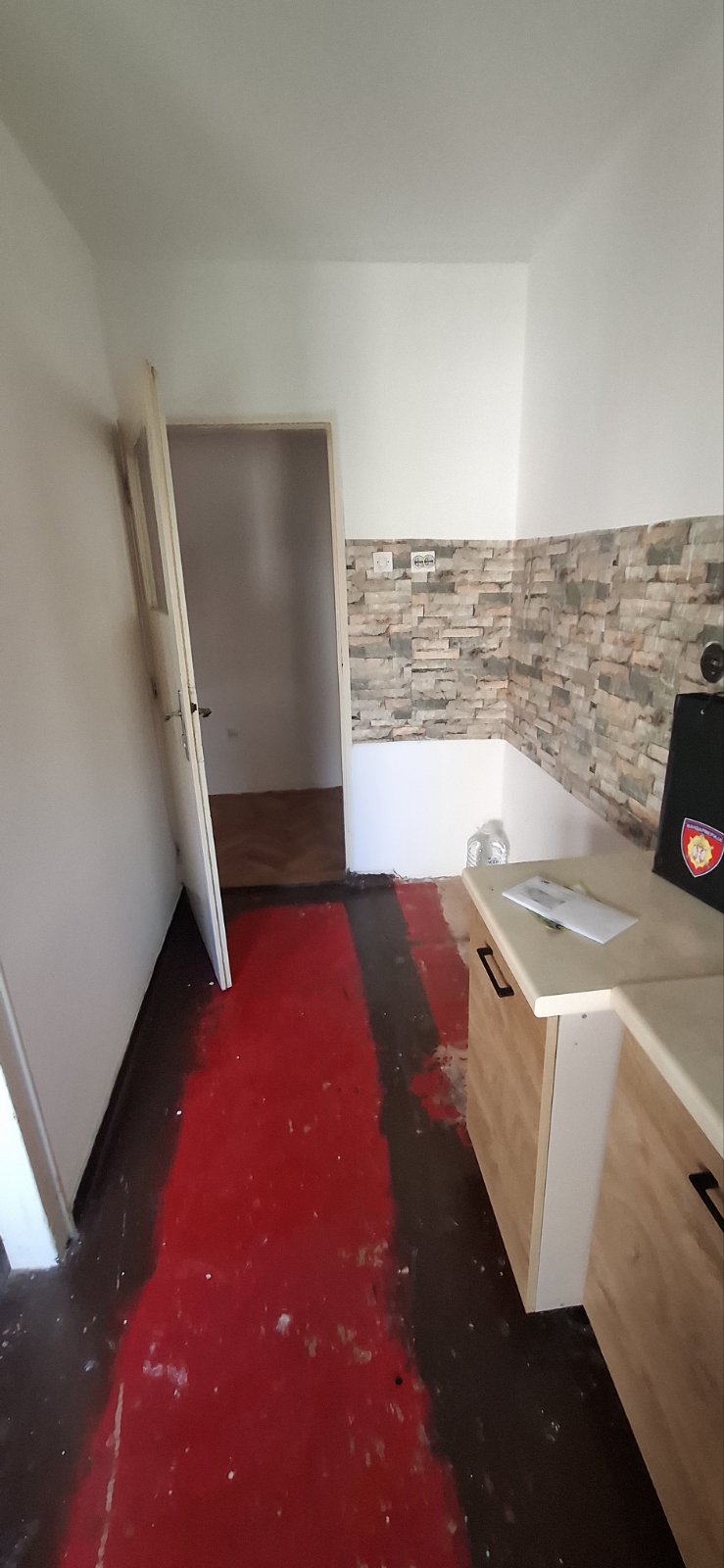 Izdajem stan 51m2 + lođa, lokacija Čair